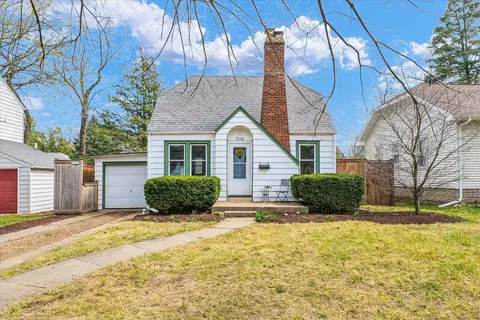 Exterior - 508 S Edwin St, Champaign, IL 61821 photo 2 of 5