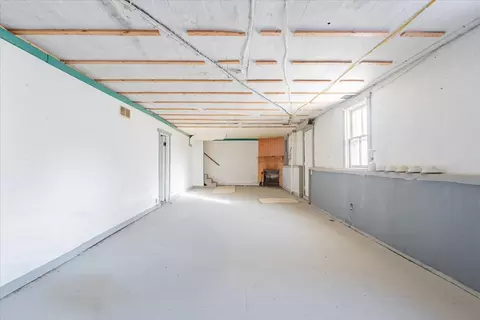 Other - 269 Chicago St, Dewitt, IL 61735 photo 10 of 11