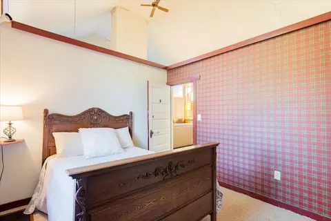 Bedroom - 269 Chicago St, Dewitt, IL 61735 photo 2 of 3