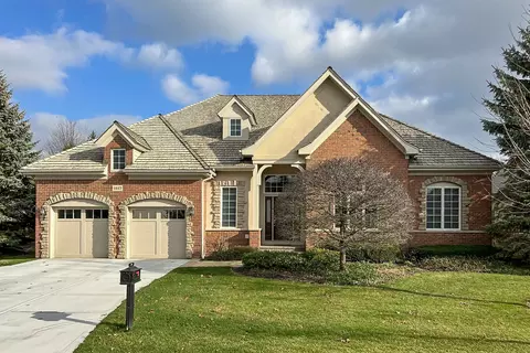1117 Jonathan Dr, Inverness, IL 60010