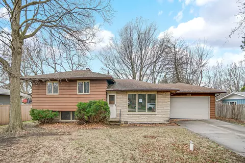 2511 Central Dr, Joliet, IL 60435