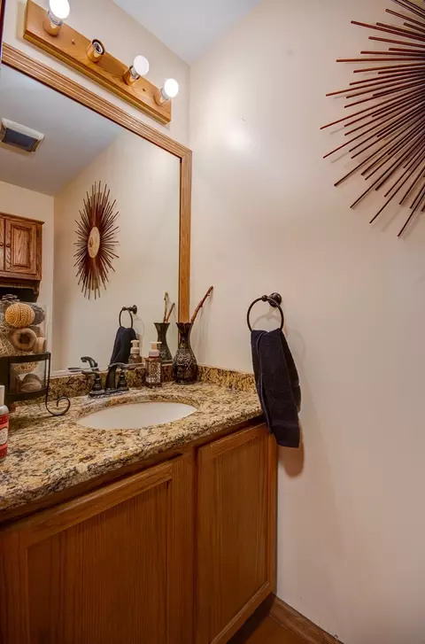 Bath - 5615 Cider Grove Ct, Plainfield, IL 60586 photo 1 of 4