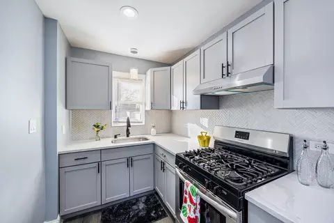 Kitchen - 2112 S 23rd Ave, Broadview, IL 60155 photo 2 of 2