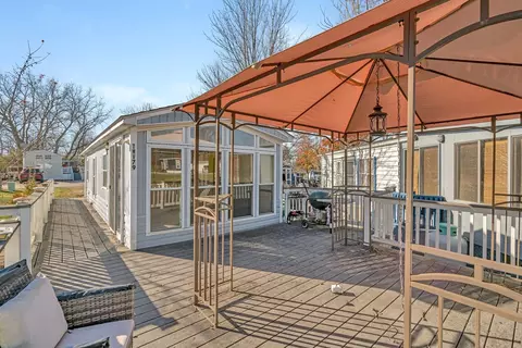 79 Dinosaur Rd, Wilmington, IL 60481