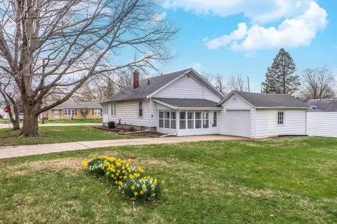 501 S Linden St, Normal, IL 61761 photo 43