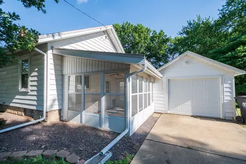 501 S Linden St, Normal, IL 61761 photo 35