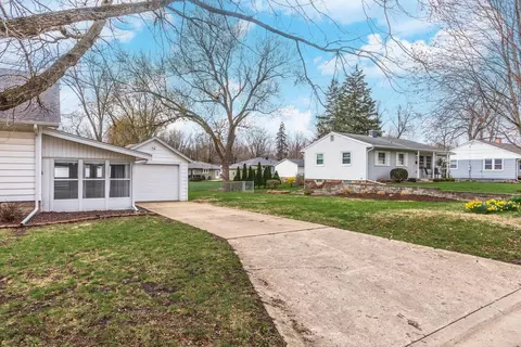 501 S Linden St, Normal, IL 61761 photo 47