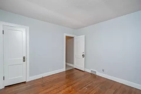 501 S Linden St, Normal, IL 61761 photo 17