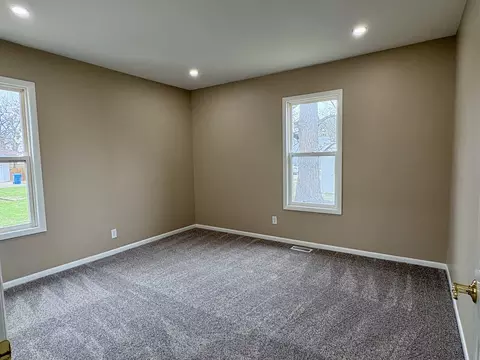 777 N Kennedy Dr, Kankakee, IL 60901 photo 5