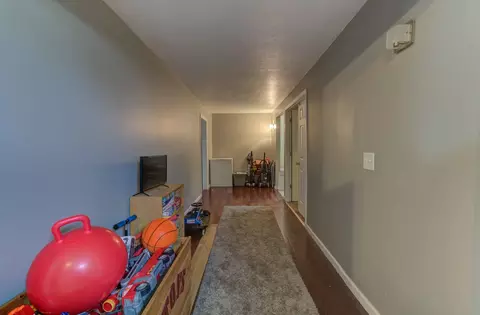 Entry Way - 306 E Barker St, Tuscola, IL 61953 photo 2 of 2