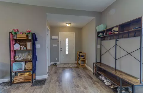 Entry Way - 306 E Barker St, Tuscola, IL 61953 photo 1 of 2