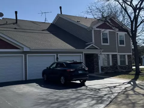 607 Eastview Ct #2Z, Schaumburg, IL 60194