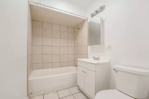 Bath - 15731 St Louis Ave, Markham, IL 60428 photo 2 of 2