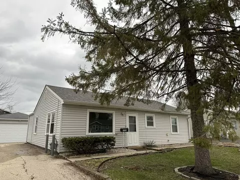 1708 Marlboro Ln, Crest Hill, IL 60435