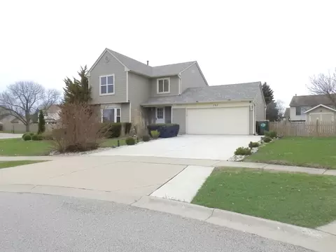 137 Filbert Dr, Streamwood, IL 60107