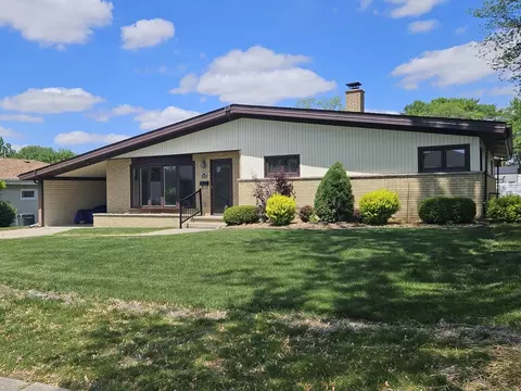 1359 Jerome St, Bradley, IL 60915