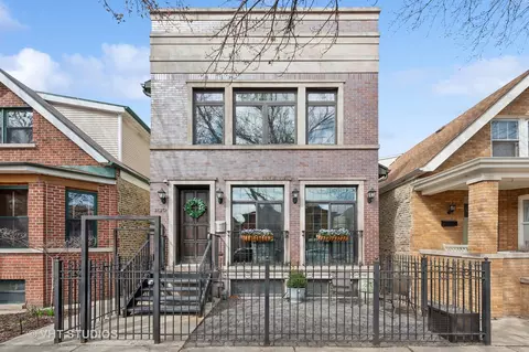 2120 W Homer St, Chicago, IL 60647