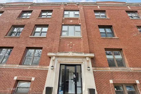 3906 N Wolcott Ave #1, Chicago, IL 60613