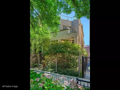 1700 N Burling St, Chicago, IL 60614