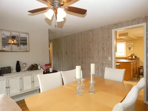 Dining - 202 N Hill Rd, Mchenry, IL 60051 photo 2 of 2