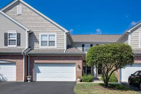 204 Trentt Dr #0, Batavia, IL 60510