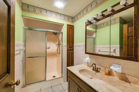 249 E Morris St, Bement, IL 61813 photo 23