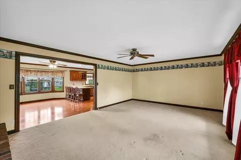 249 E Morris St, Bement, IL 61813 photo 7
