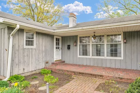 249 E Morris St, Bement, IL 61813 photo 5