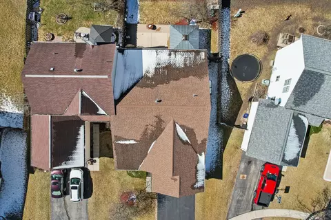 View/Area - 32512 Millstone Cir, Lakemoor, IL 60051 photo 6 of 7