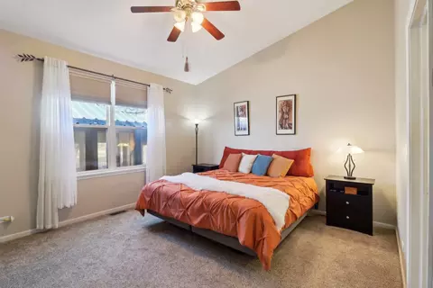 Bedroom - 32512 Millstone Cir, Lakemoor, IL 60051 photo 1 of 7