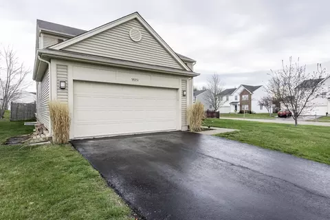 Exterior - 39251 Crofton Ln, Beach Park, IL 60083 photo 3 of 7