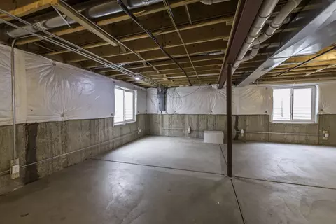 Other - 39251 Crofton Ln, Beach Park, IL 60083 photo 5 of 7