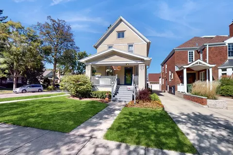 7628 Washington Blvd, River Forest, IL 60305