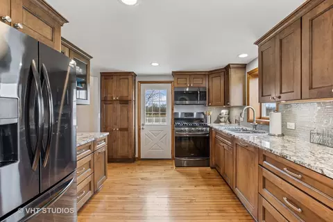 156 E Corning Rd, Beecher, IL 60401 photo 13