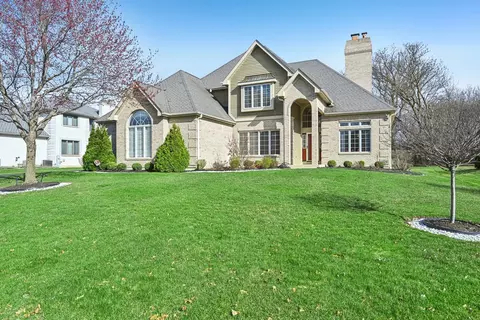 Exterior - 1054 Hudson Ct, Bartlett, IL 60103 photo 2 of 6