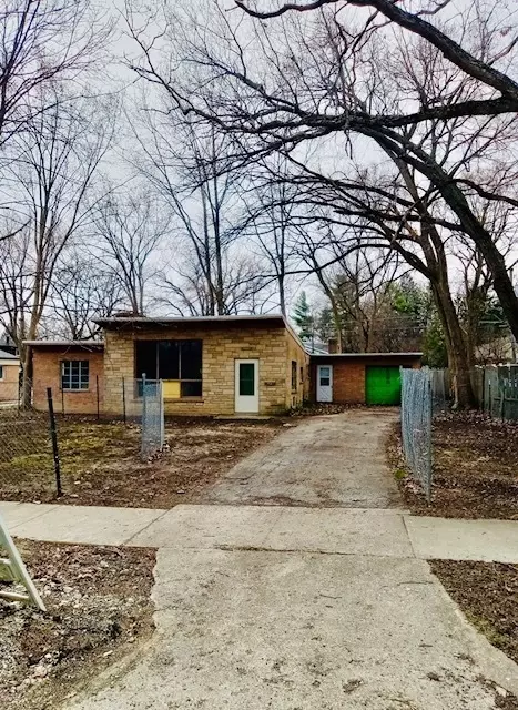 1398 Sunnyside Ave, Highland Park, IL 60035