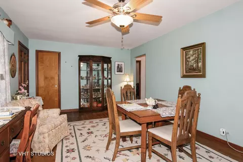 1535 E Harrison Ave, Wheaton, IL 60187 photo 14