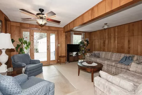 1535 E Harrison Ave, Wheaton, IL 60187 photo 9