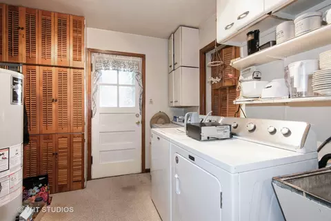 1535 E Harrison Ave, Wheaton, IL 60187 photo 12