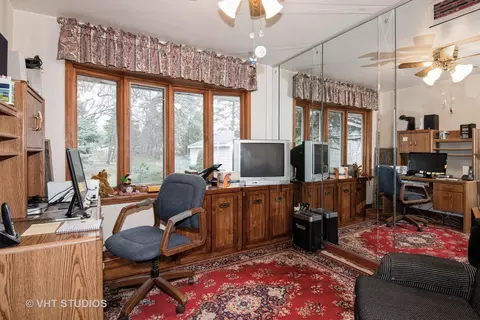 1535 E Harrison Ave, Wheaton, IL 60187 photo 16