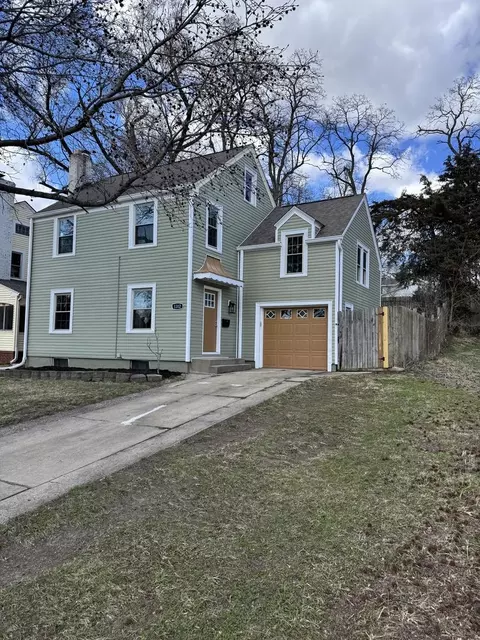 1312 W Sunset Ave, Decatur, IL 62522