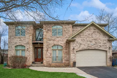 865 Ridge Rd, Highland Park, IL 60035