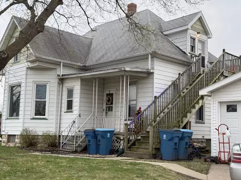 1503 10th St, Peru, IL 61354 photo 3