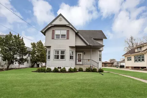 621 Willow St, Belvidere, IL 61008