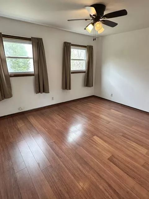 Bedroom - 203 E Maxon Ln, Streamwood, IL 60107 photo 1 of 3