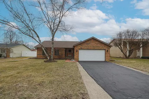 1139 N Thackeray Dr, Palatine, IL 60067