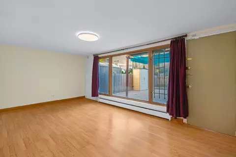 Living - 1455 E 55th Pl, Chicago, IL 60637 photo 2 of 4