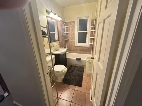 1628 E 75th St, Chicago, IL 60649 photo 11