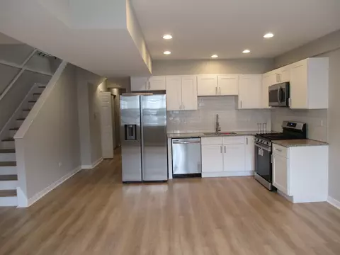 Kitchen - Undisclosed, Chicago, IL 60609 photo 1 of 8