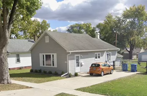 409 W 4th St, Spring Valley, IL 61362